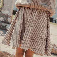 Load image into Gallery viewer, The Printed Long Sleeve Dress - Jasper
