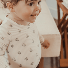 Load image into Gallery viewer, The Printed Bonnet - Zara Pink
