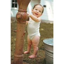 Load image into Gallery viewer, Ladida Layette 3 Pack White Onesies
