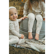 Load image into Gallery viewer, Ladida Layette Acorn Romper
