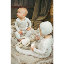 Load image into Gallery viewer, Ladida Layette Teal Liana Romper + Bonnet + Blanket

