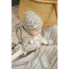 Load image into Gallery viewer, Ladida Layette Mauve Garden Romper + Hat

