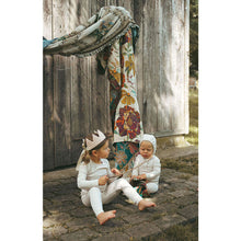 Load image into Gallery viewer, Ladida Layette Rose Demask Romper + Bonnet
