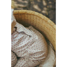 Load image into Gallery viewer, Ladida Layette Wheat Pattern Romper + Hat + Blanket
