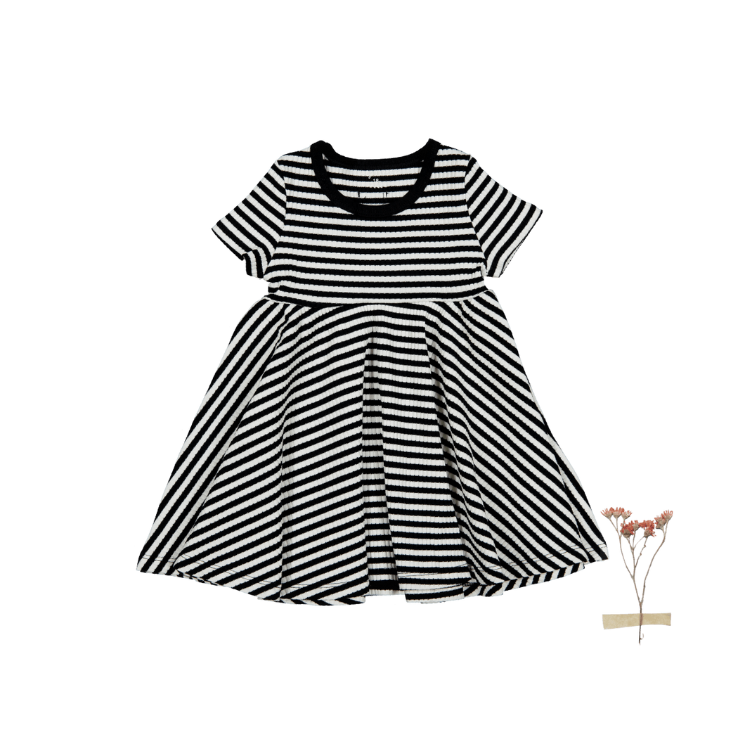 The Printed Short Sleeve Dress - Stripe